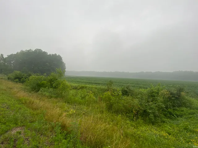 $629,000 | 44 East E Road, Franklin, IN 46131