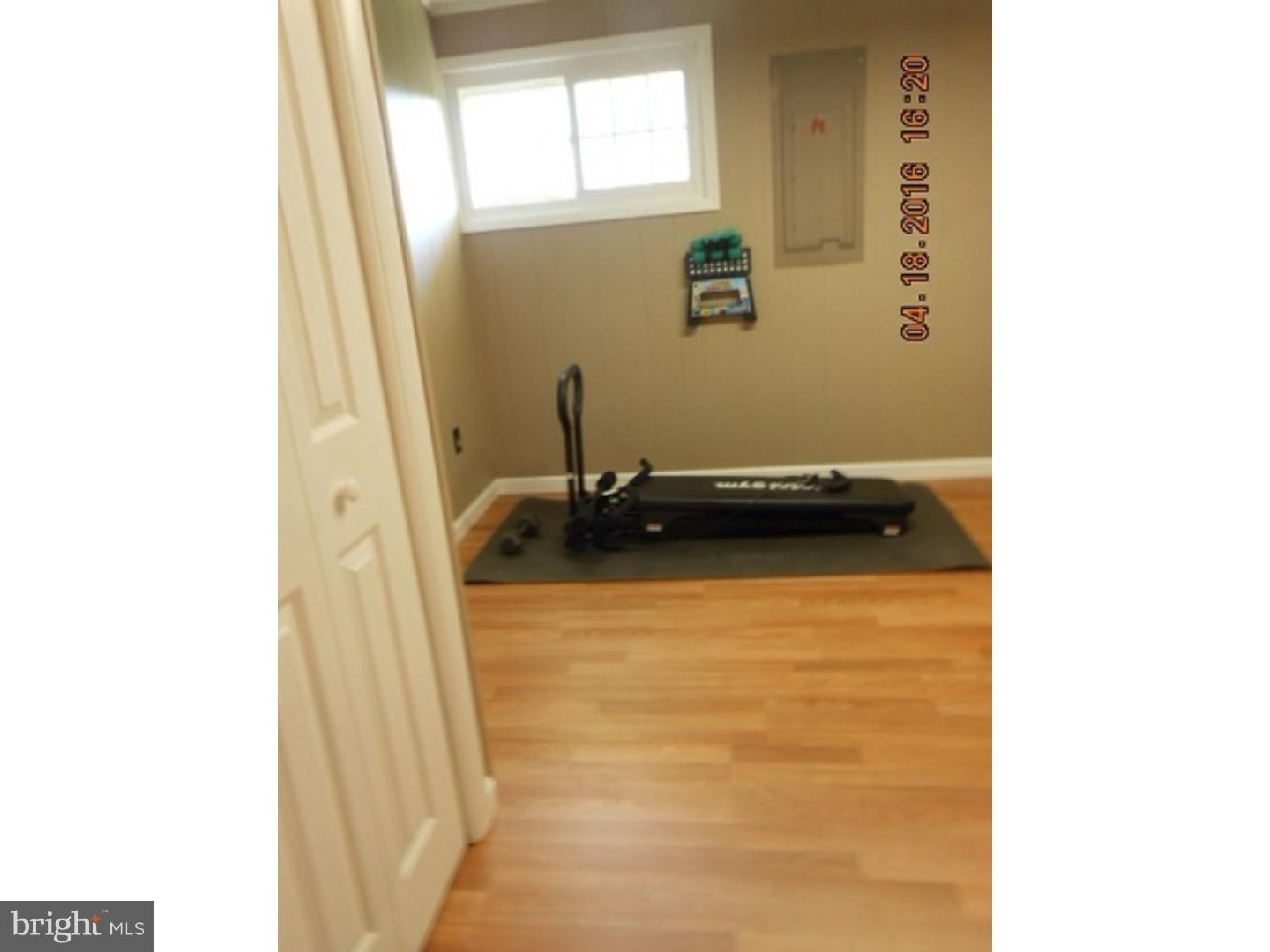 23 Canary Road Levittown, PA 19057 - Photo 15 of 25 Gallery Image 15