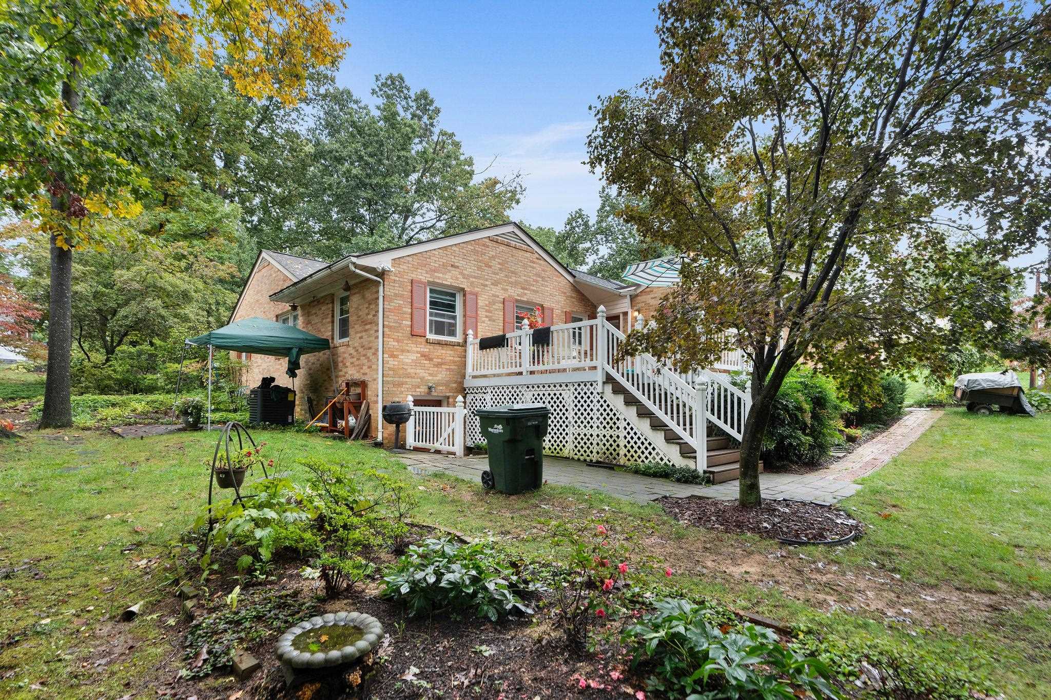 2000 Cherokee Road Waynesboro, VA 22980 - Photo 4 of 71 Gallery Image 4