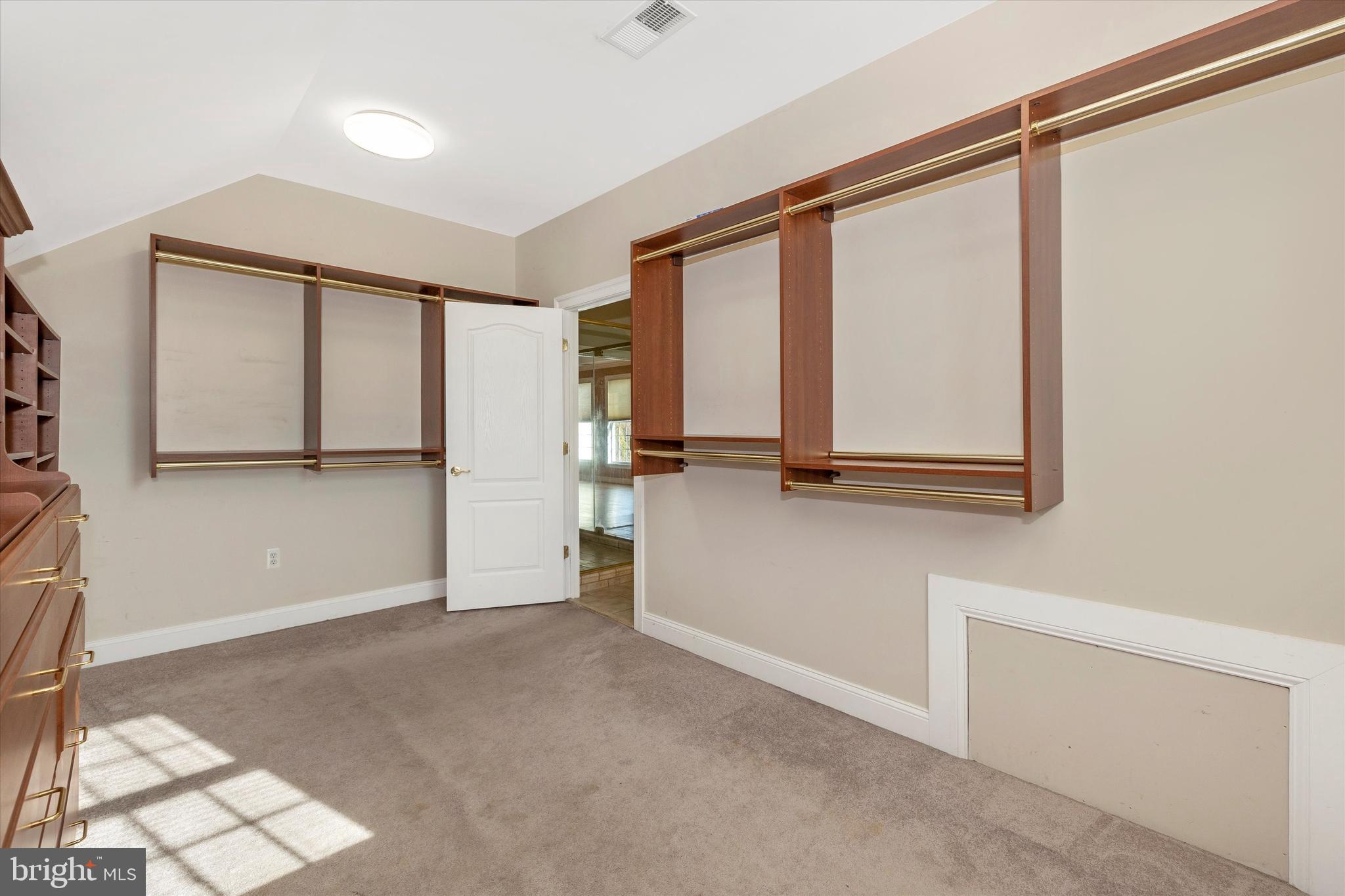 4091 Reels Mill Road Frederick, MD 21704 - Photo 51 of 136 Primary Closet