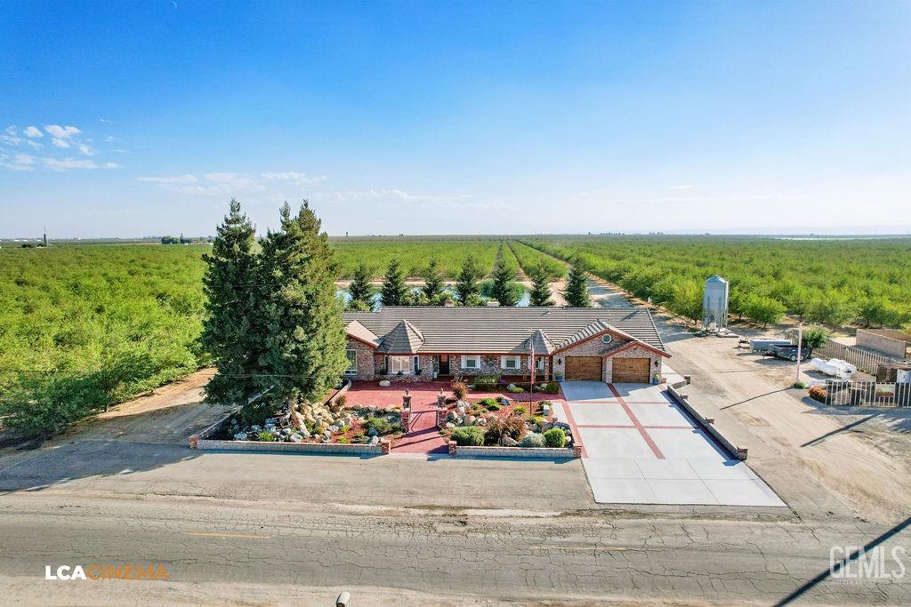 Undisclosed Address Shafter, CA 93263 - Photo 2 of 34