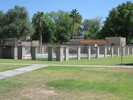 600 South Dobson Road, Unit 51 Mesa, AZ 85202 - Photo 5 of 7 Community pool