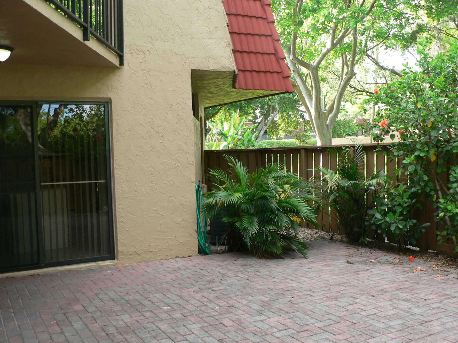8135 Severn Drive, Unit B Boca Raton, FL 33433 - Photo 4 of 55 Courtyard