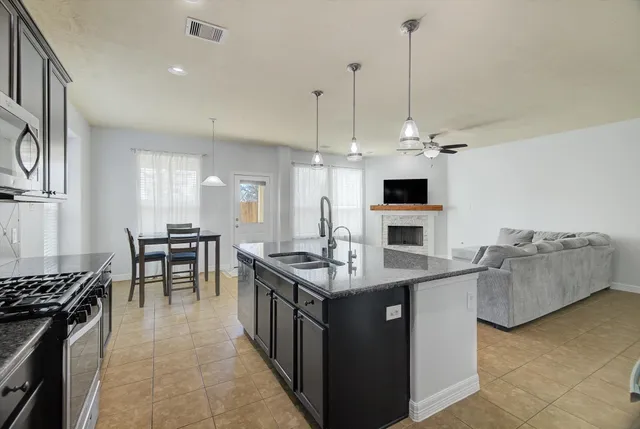 $375,000 | 326 Polar Bear Trail, Crosby, TX 77532