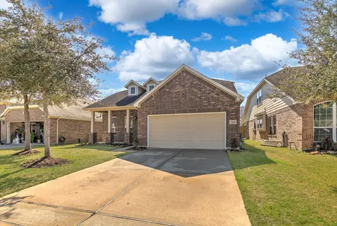 $375,000 | 326 Polar Bear Trail, Crosby, TX 77532