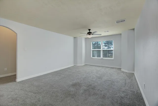 $375,000 | 326 Polar Bear Trail, Crosby, TX 77532