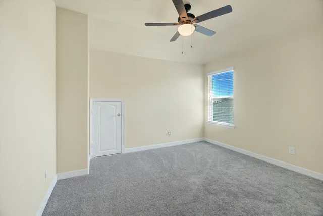 $375,000 | 326 Polar Bear Trail, Crosby, TX 77532