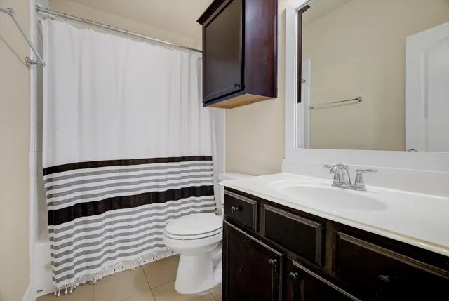 $375,000 | 326 Polar Bear Trail, Crosby, TX 77532