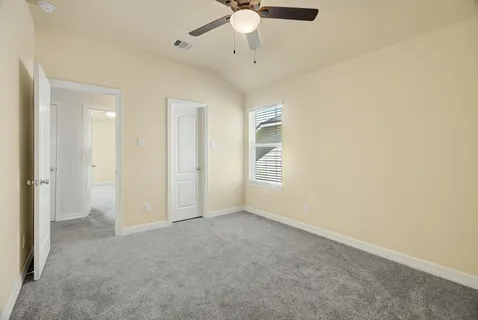 $375,000 | 326 Polar Bear Trail, Crosby, TX 77532