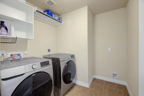 $375,000 | 326 Polar Bear Trail, Crosby, TX 77532