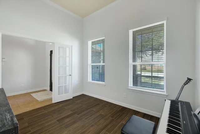 $375,000 | 326 Polar Bear Trail, Crosby, TX 77532