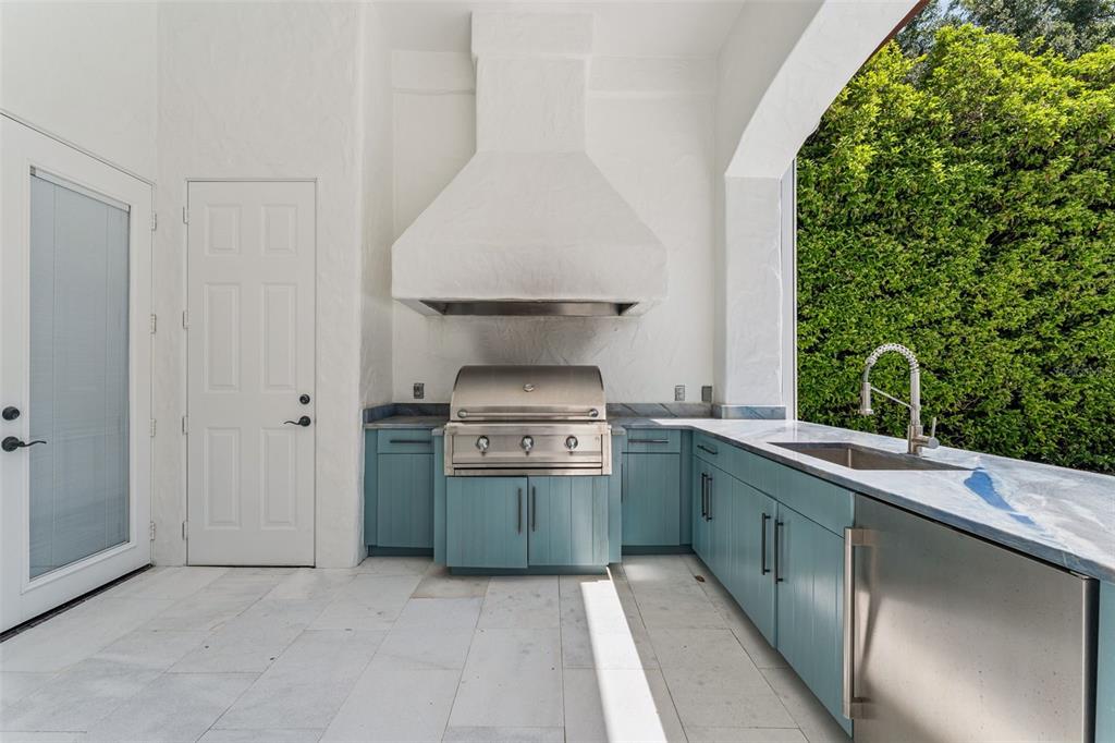 11026 Coniston Way Windermere, FL 34786 - Photo 21 of 62