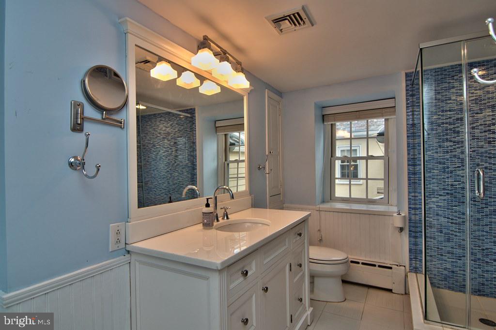 3055 Haupts Bridge Road Riegelsville, PA 18077 - Photo 39 of 65 Master Bathroom with tile shower