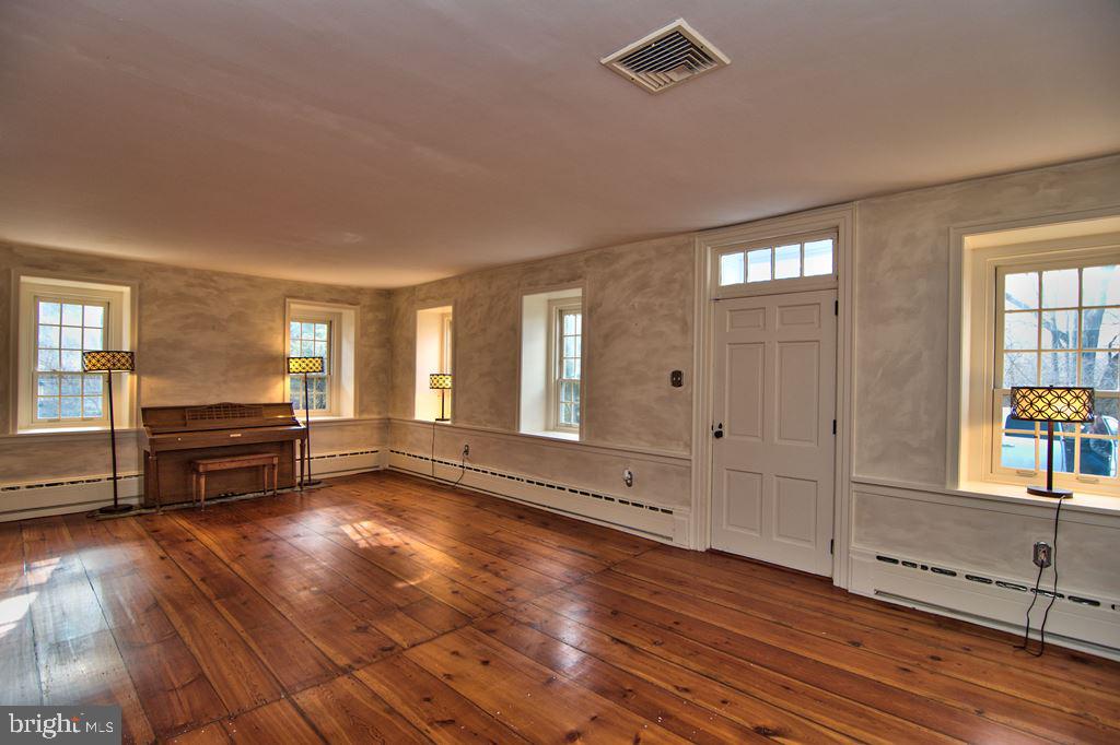 3055 Haupts Bridge Road Riegelsville, PA 18077 - Photo 8 of 65 Living Room w random width pine flrs, deep sills