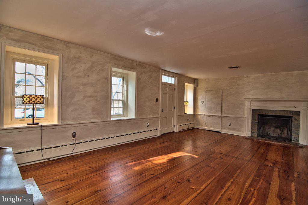 3055 Haupts Bridge Road Riegelsville, PA 18077 - Photo 10 of 65 Living Room view of decorative fireplace
