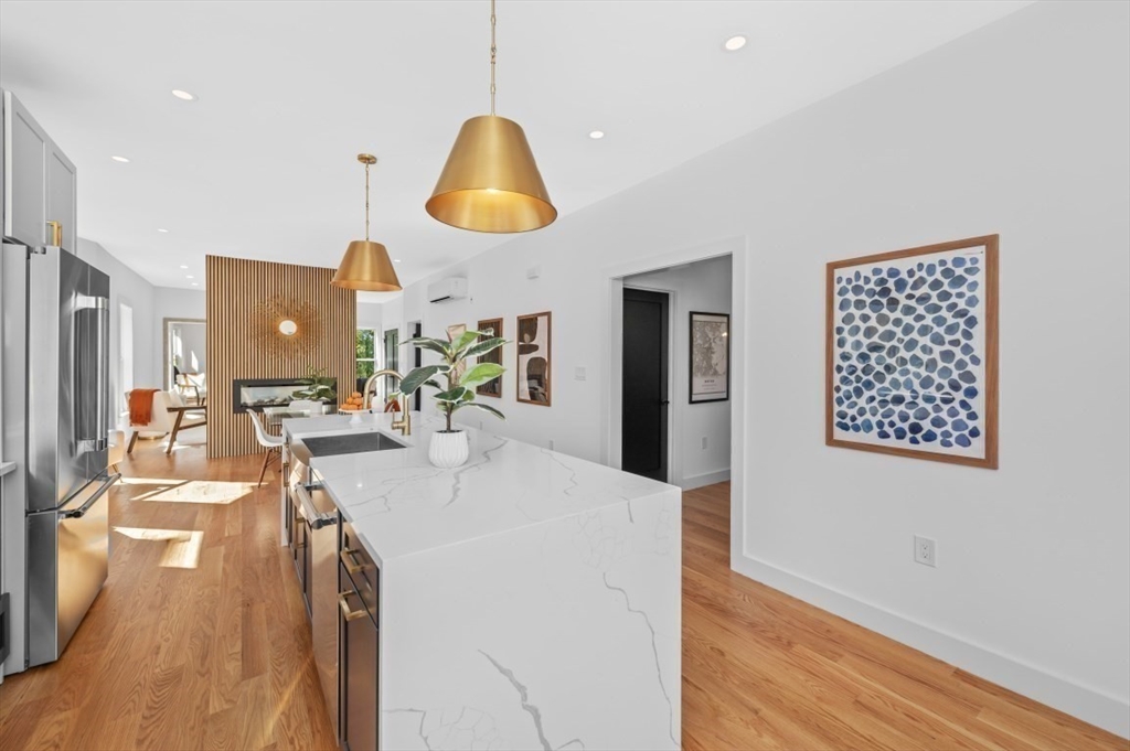 18 Windsor Road, Unit 2 Somerville, MA 02144 - Photo 5 of 21 Gallery Image 5