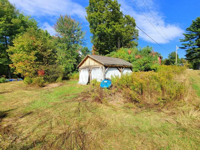 $520,000 | 15 Jackson Hole Drive, Carthage, ME 04224