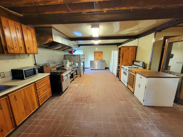 $520,000 | 15 Jackson Hole Drive, Carthage, ME 04224