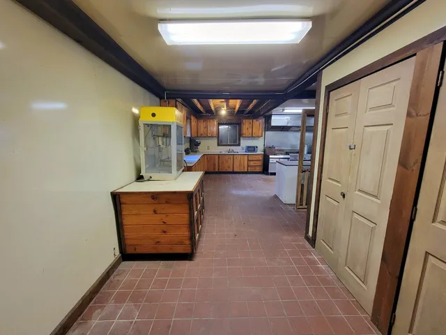 $520,000 | 15 Jackson Hole Drive, Carthage, ME 04224