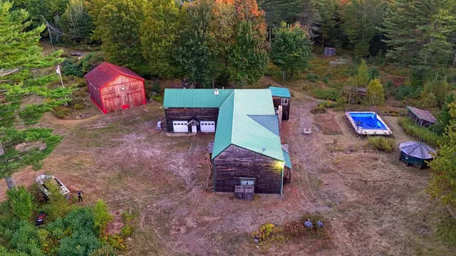 $520,000 | 15 Jackson Hole Drive, Carthage, ME 04224