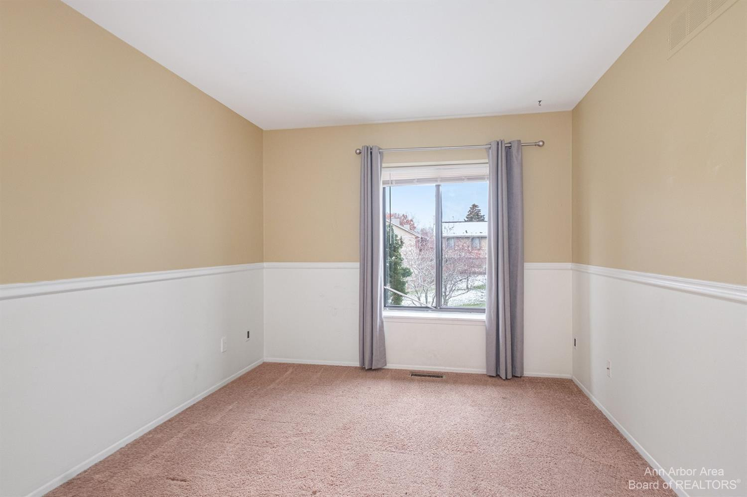 350 Briarcrest Drive, Unit 168 Ann Arbor, MI 48104 - Photo 13 of 21 Photo 13