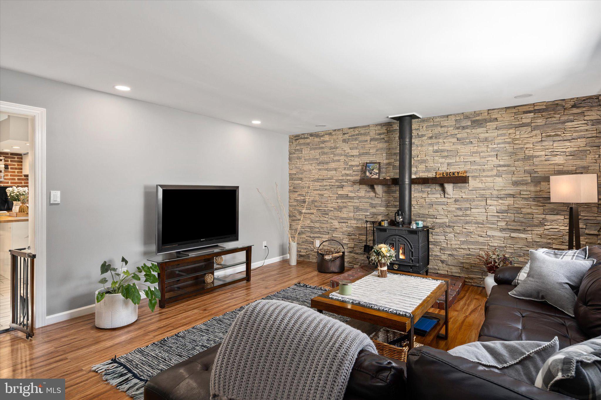 60 Rutgers Avenue Hamilton, NJ 08619 - Photo 7 of 44 Gallery Image 7