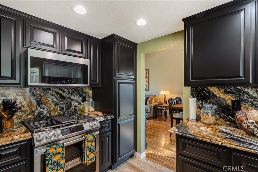 638 Riverview Drive Redlands, CA 92374 - Photo 13 of 48