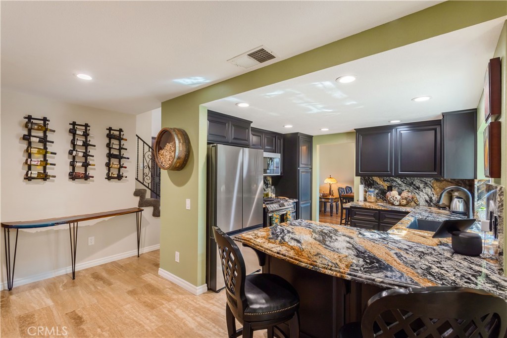 638 Riverview Drive Redlands, CA 92374 - Photo 18 of 48