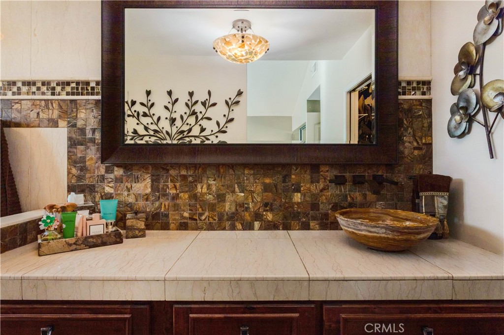 638 Riverview Drive Redlands, CA 92374 - Photo 25 of 48