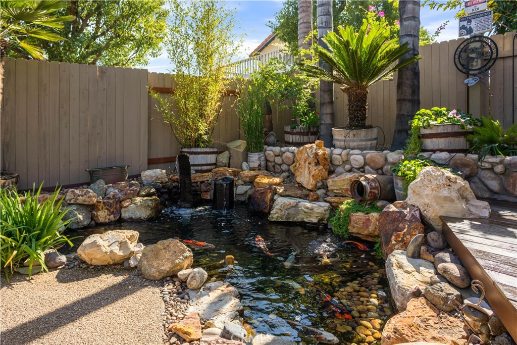 638 Riverview Drive Redlands, CA 92374 - Photo 37 of 48 Koi pond
