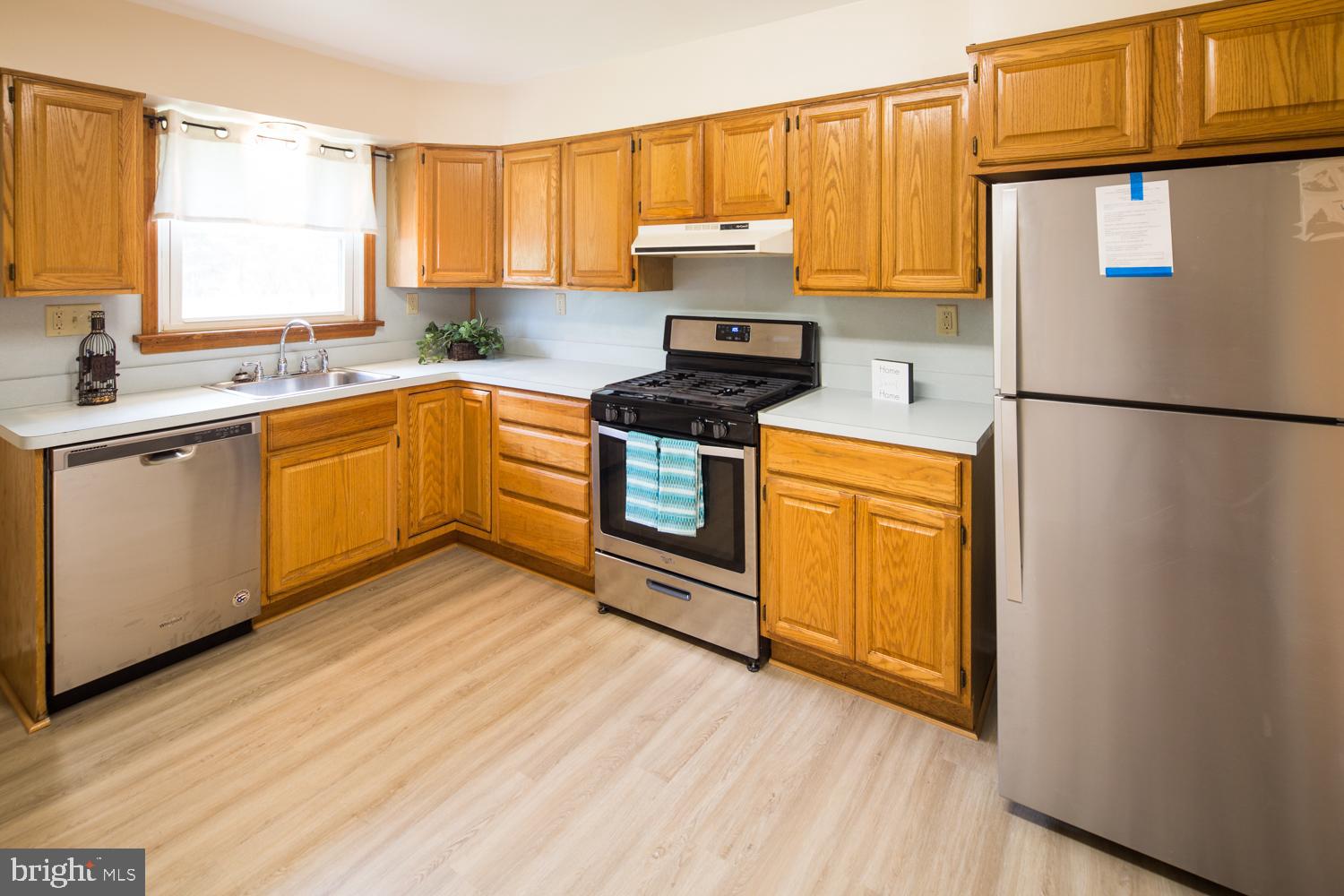48 Millbrook Road Newark, DE 19713 - Photo 8 of 24 Kitchen