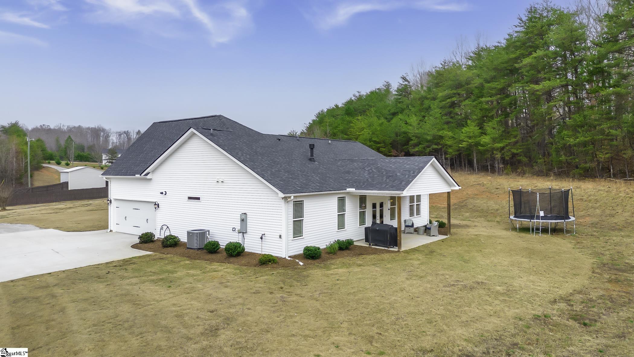 617 Tugaloo Road Travelers Rest, SC 29690 - Photo 26 of 31 Gallery Image 26