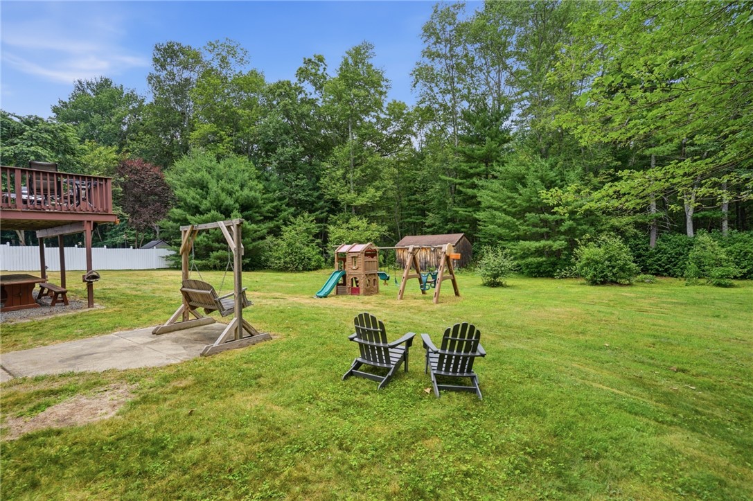 859 Knotty Oak Road Coventry, RI 02816 - Photo 38 of 39