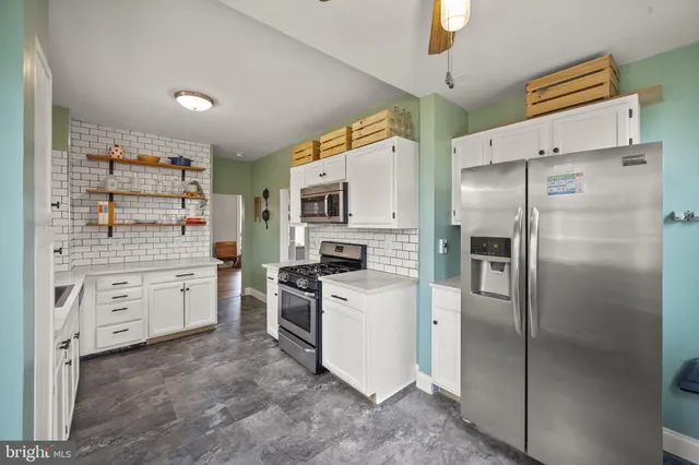 $300,000 | 4 Elinor Avenue, Baltimore, MD 21236