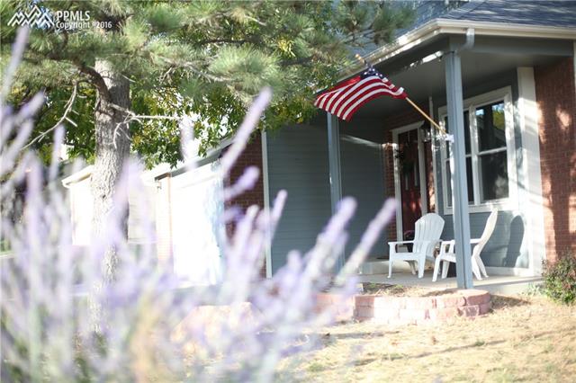 7205 Julynn Road Colorado Springs, CO 80919 - Photo 2 of 29