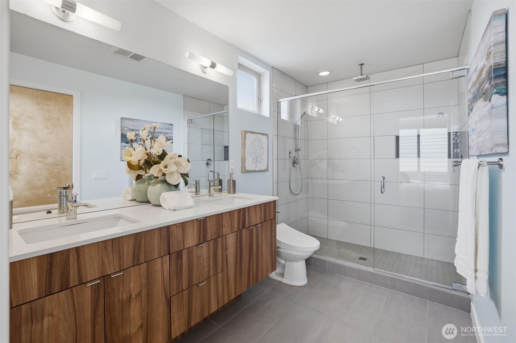 3655 Francis Avenue North Seattle, WA 98103 - Photo 17 of 32