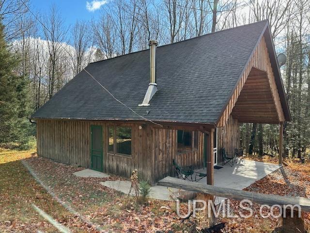 325 Mastodon Road Crystal Falls, MI 49920 - Photo 2 of 39