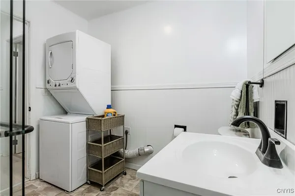 $2,000 | 16 College Street, Kirkland, NY 13323
