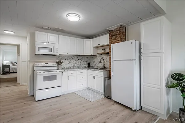$2,000 | 16 College Street, Kirkland, NY 13323
