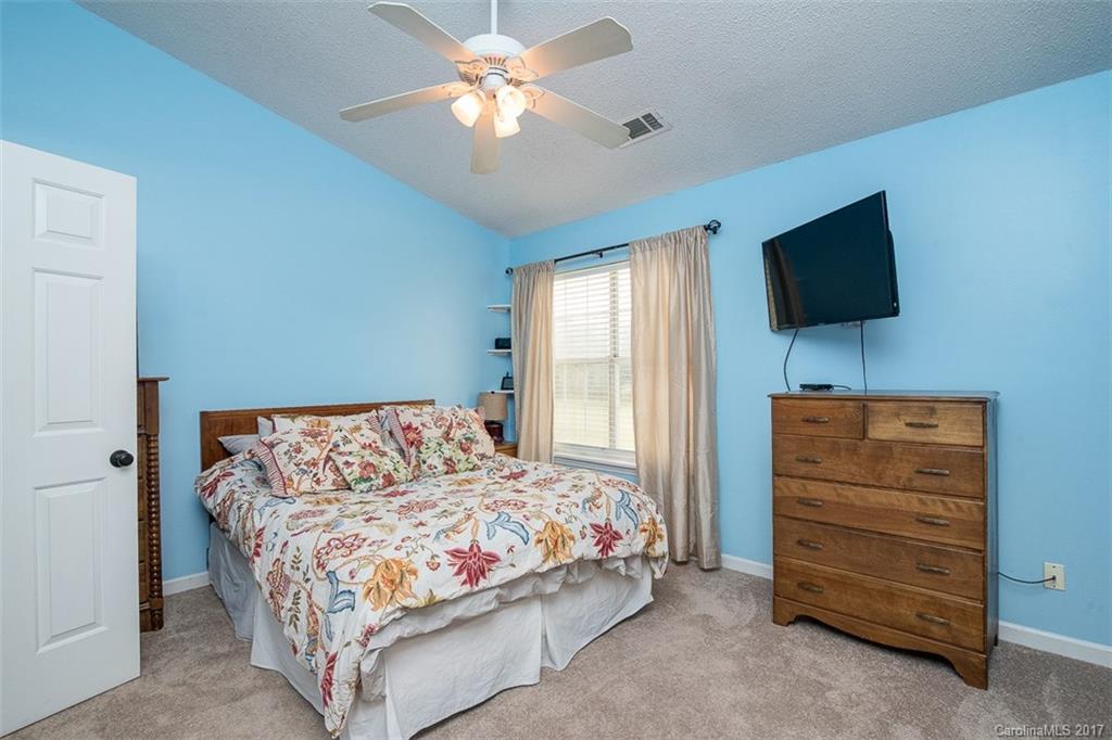 8208 Golf Ridge Drive, Unit 902 Charlotte, NC 28277 - Photo 6 of 16