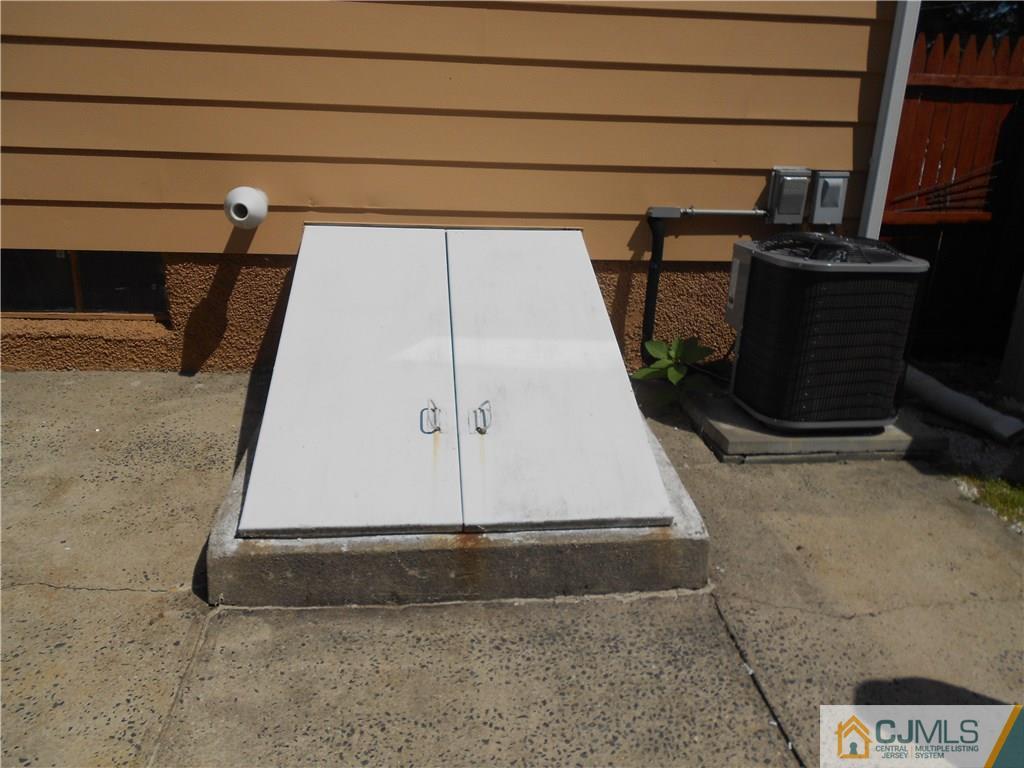 5 Kendall Road East Brunswick, NJ 08816 - Photo 11 of 12