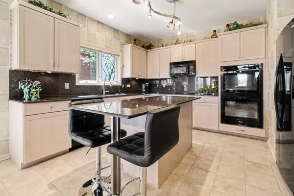 $824,000 | 5359 Pinnacle Court, Ann Arbor, MI 48108