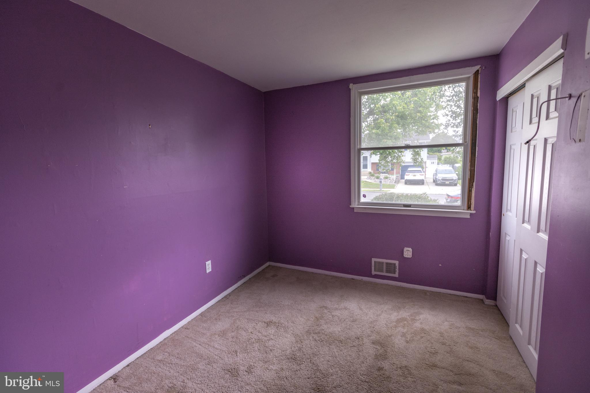17 Edgemont Road Trenton, NJ 08620 - Photo 22 of 28 Bedroom 3
