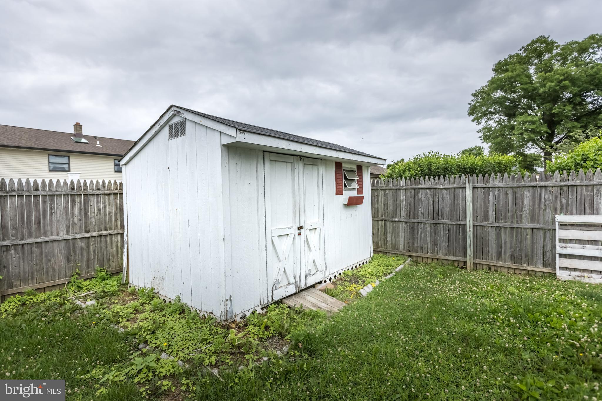 17 Edgemont Road Trenton, NJ 08620 - Photo 10 of 28 Storage Shed