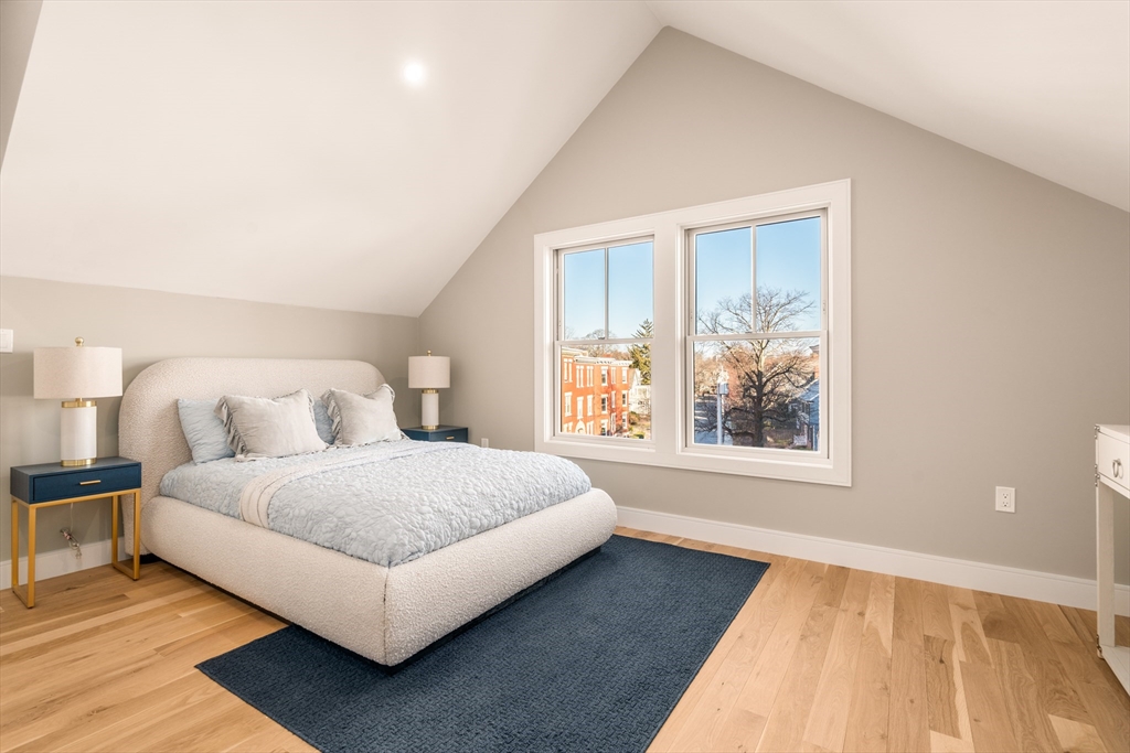 71 Greenough Street, Unit 2 Brookline, MA 02445 - Photo 16 of 26