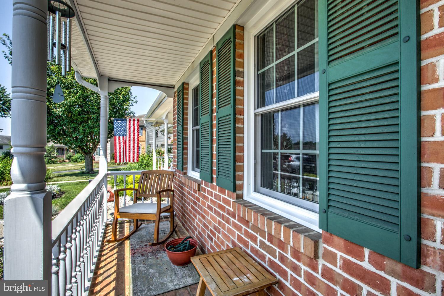 82 Robinhill Drive Lititz, PA 17543 - Photo 3 of 31 Cozy front porch