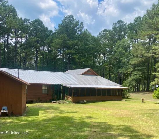 $285,000 | 1024 Sabrina Drive, Summit, MS 39666