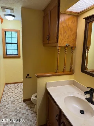 $285,000 | 1024 Sabrina Drive, Summit, MS 39666