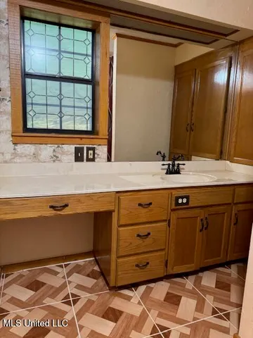 $285,000 | 1024 Sabrina Drive, Summit, MS 39666