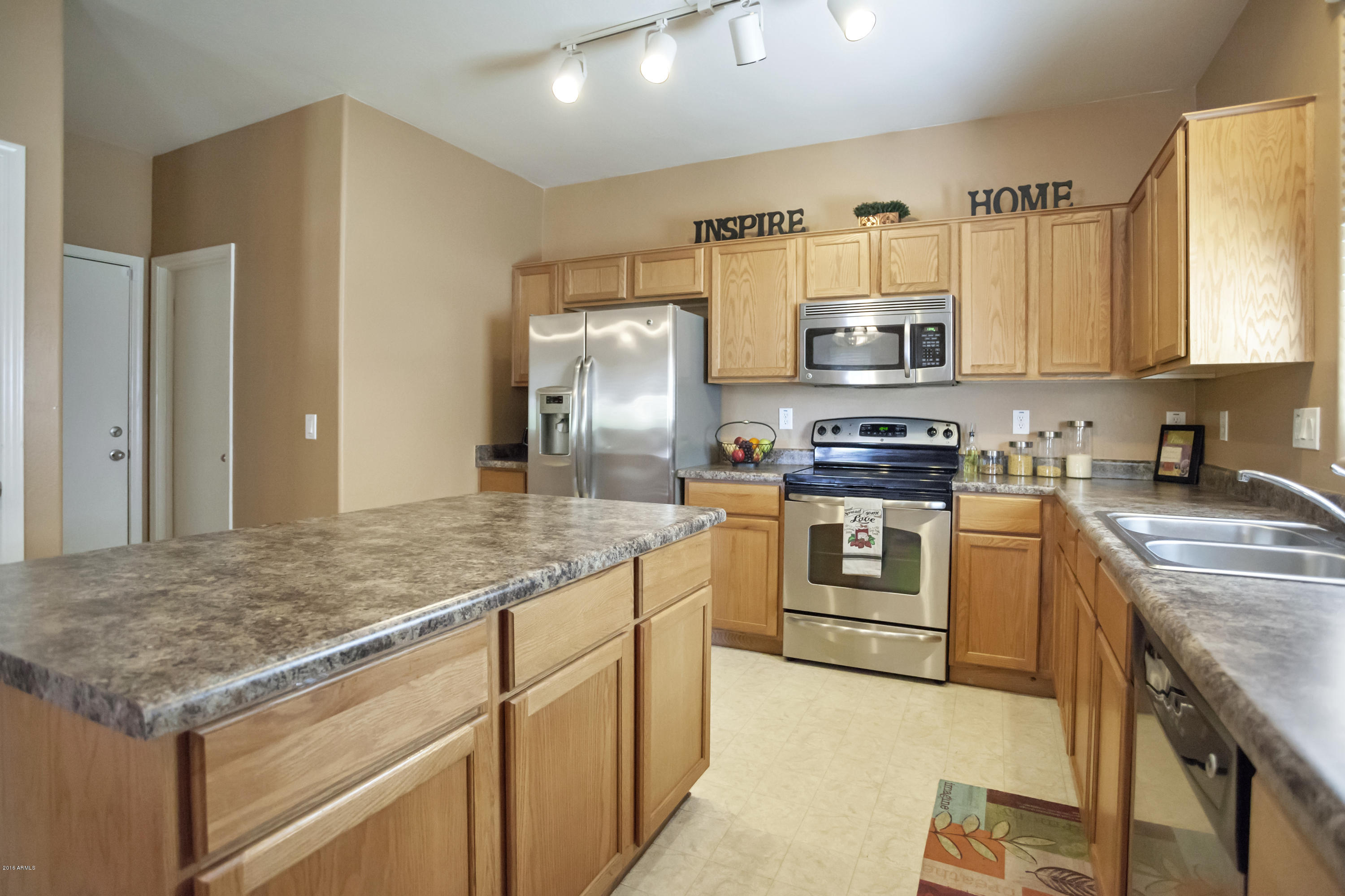 4836 West Carson Road Laveen, AZ 85339 - Photo 3 of 15 IMG_1209